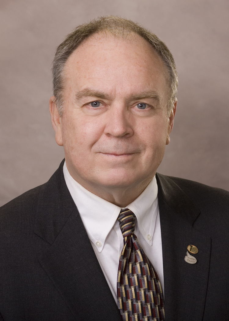 Headshot-Mitchell.jpg